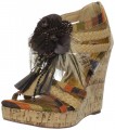 Two Lips Women's Preen Wedge Sandal,Natural